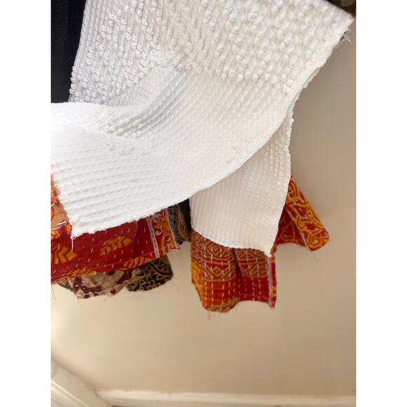 Upcycled band t shirt the cure with Kantha and camo - Picture 10 of 10